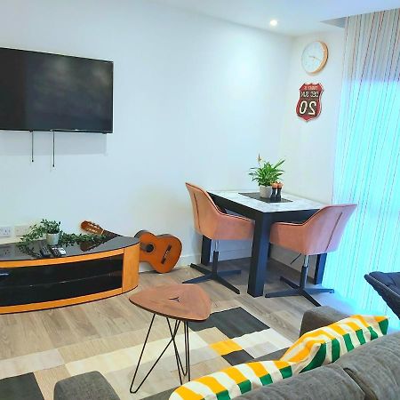 Lovely Studio Apartment Sheffield City Centre - Netflix, Wifi, Digital Tv Luaran gambar