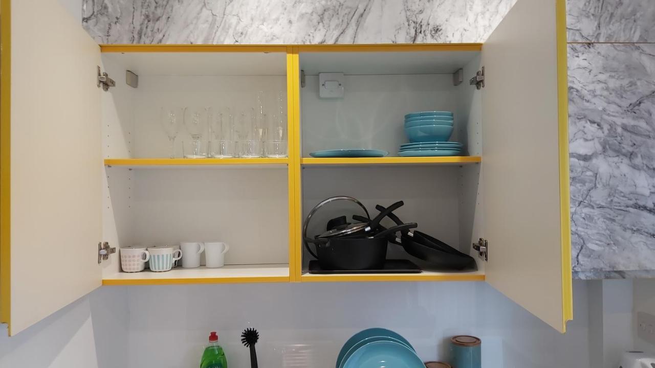 Lovely Studio Apartment Sheffield City Centre - Netflix, Wifi, Digital Tv Luaran gambar