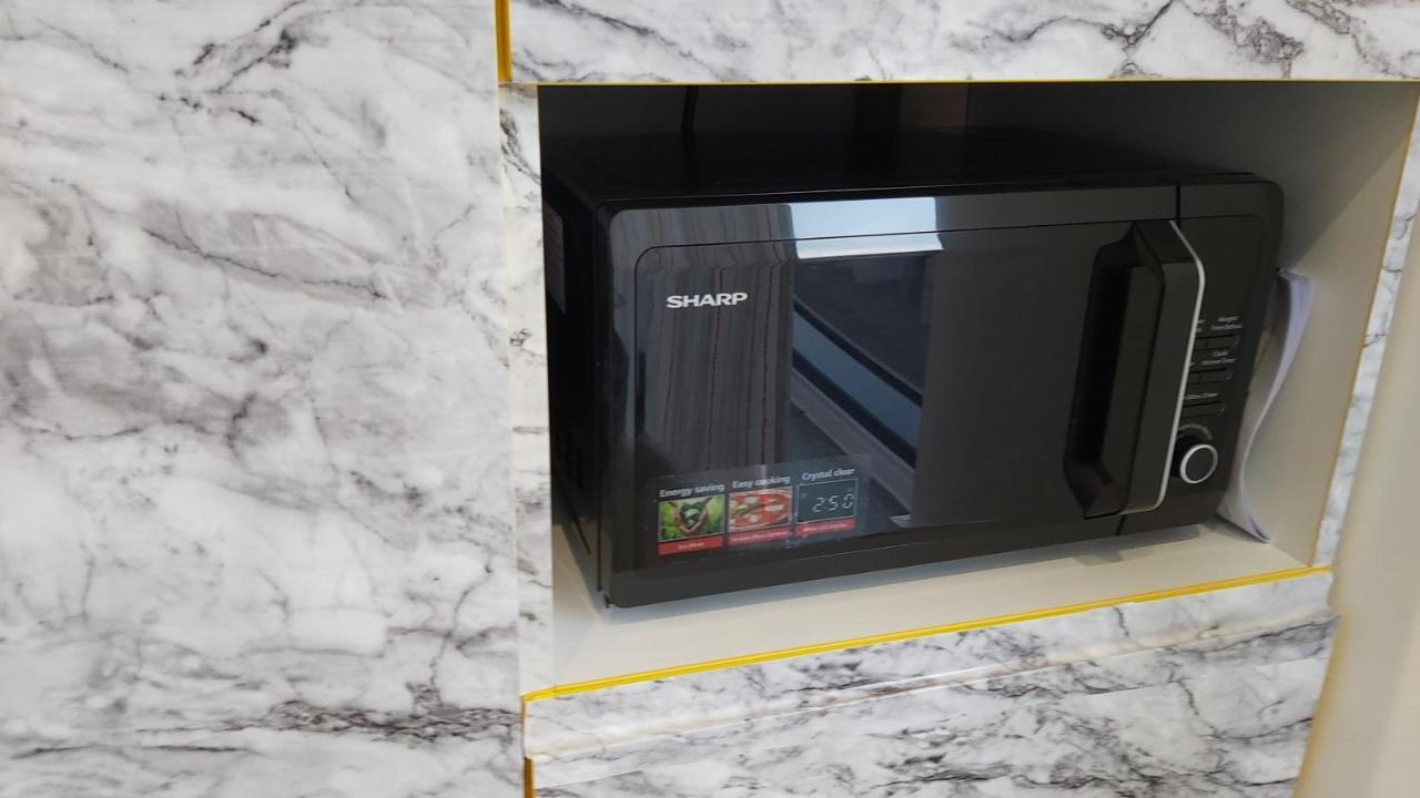 Lovely Studio Apartment Sheffield City Centre - Netflix, Wifi, Digital Tv Luaran gambar