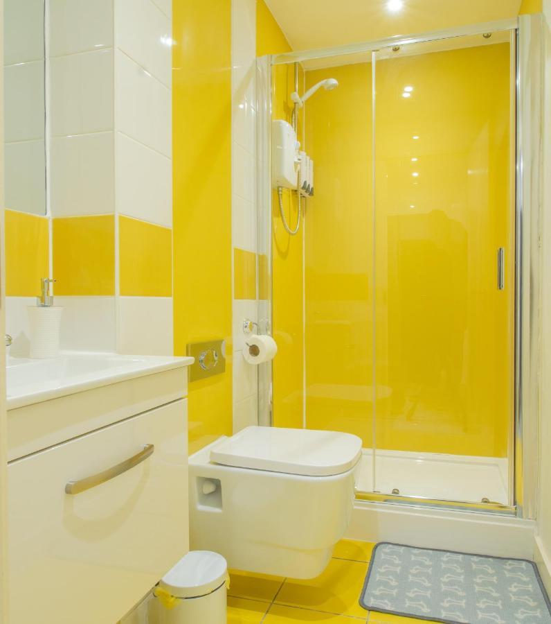 Lovely Studio Apartment Sheffield City Centre - Netflix, Wifi, Digital Tv Luaran gambar